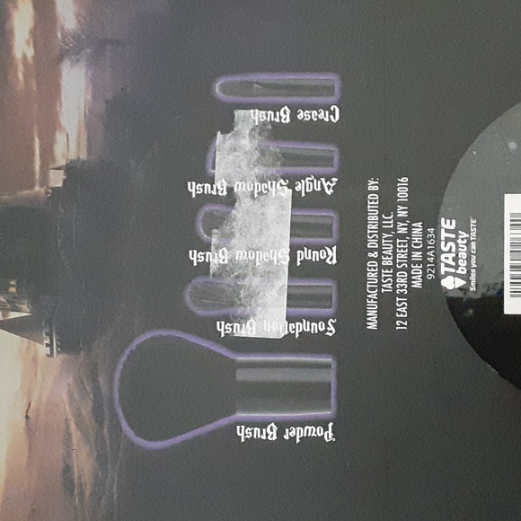 Taste Beauty Magical Brush Set - Picture 5 of 5